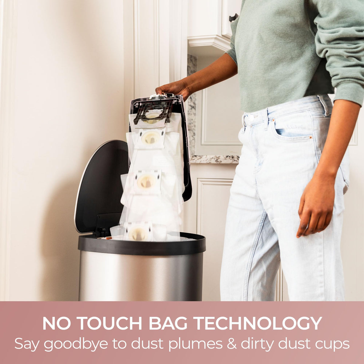 Bagged Upright Vacuum I443
