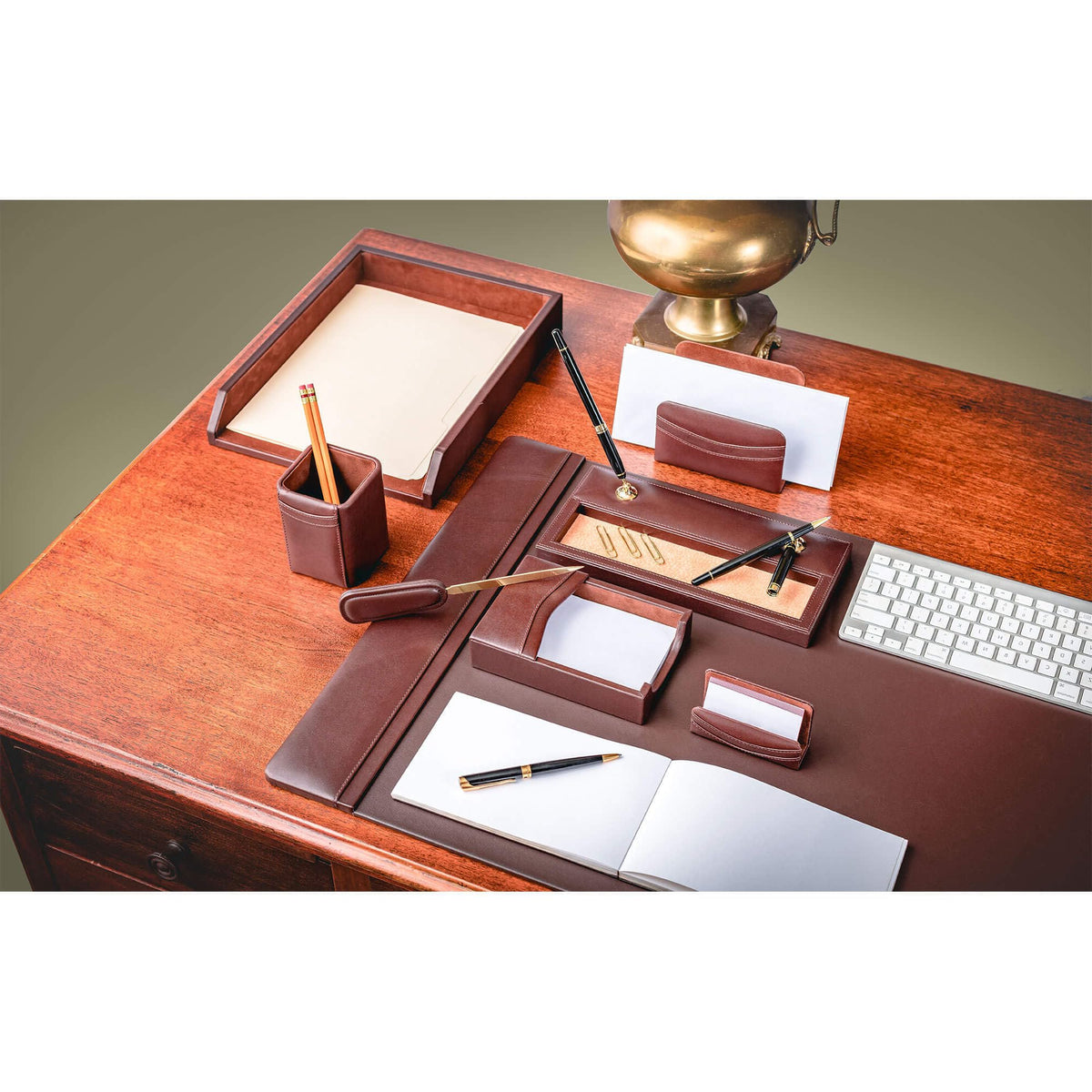 Chocolate Brown Leather 8 Piece Desk Set C388
