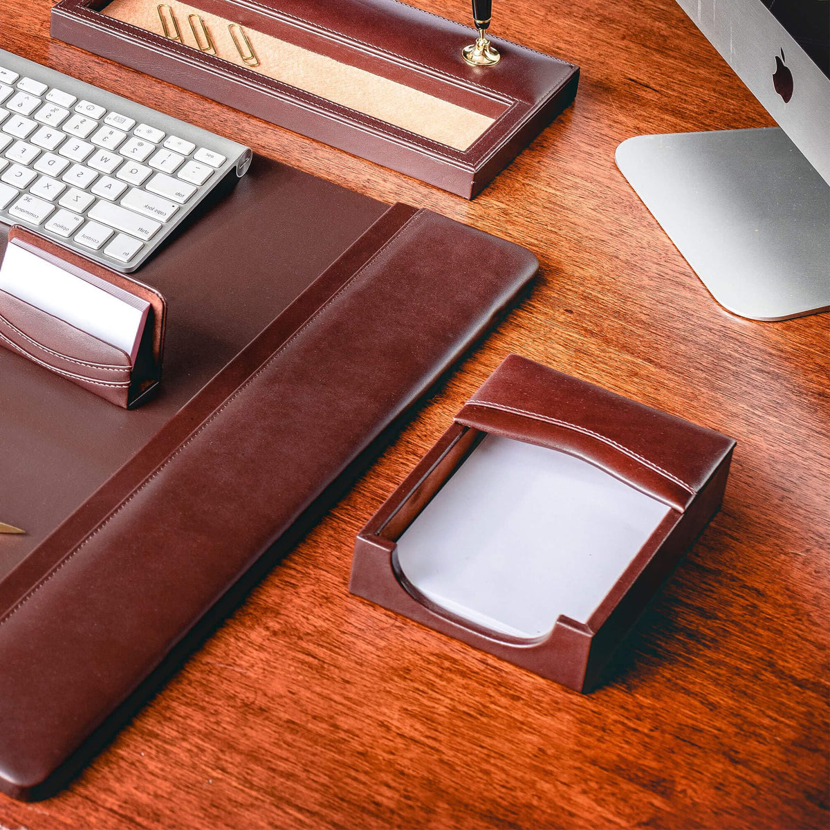 Chocolate Brown Leather 8 Piece Desk Set C388